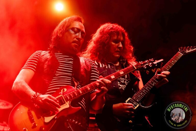 Lucifer’s Hammer, llega para romper ese molde con un golpe de realidad tan contundente como un riff de la NWOBHM