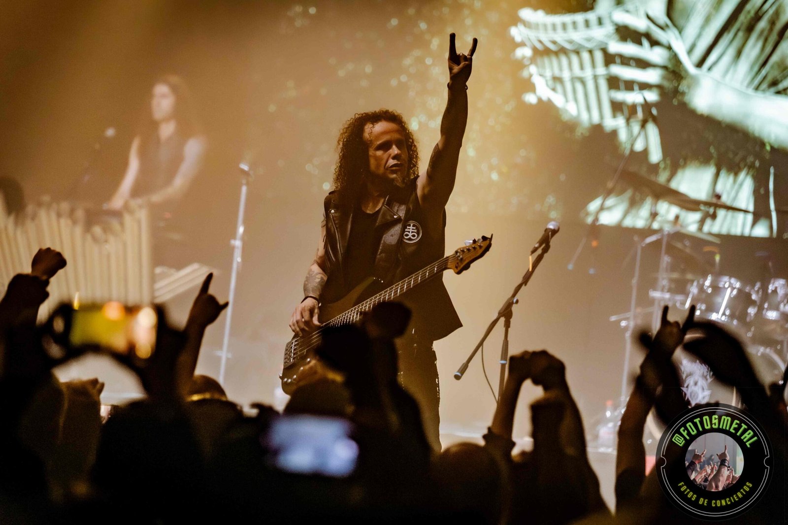 Resumen Editorial: Metal en Vivo – Marzo 2026 23 20032026 MOONSPELL 23 scaled Eric Fotosmetal